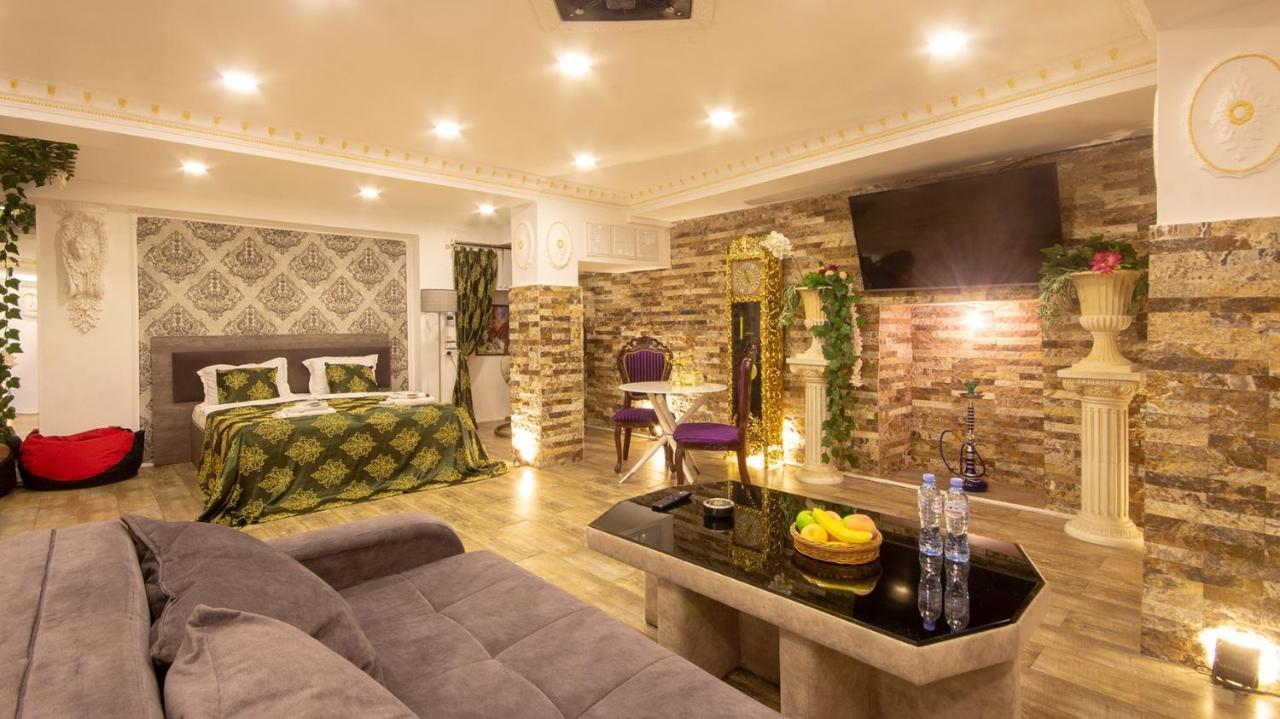 Hotel Terrace Тбилиси Екстериор снимка