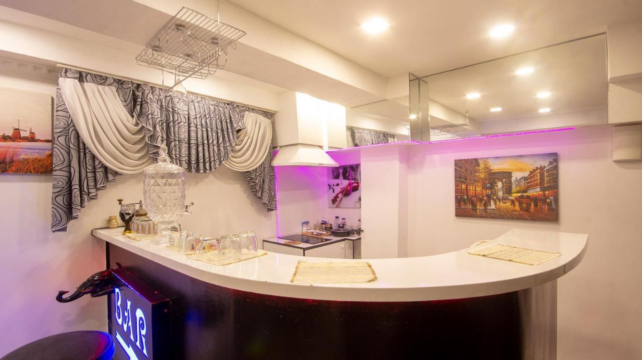 Hotel Terrace Тбилиси Екстериор снимка