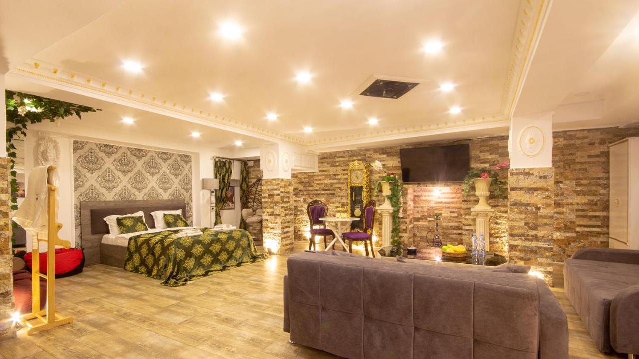 Hotel Terrace Тбилиси Екстериор снимка